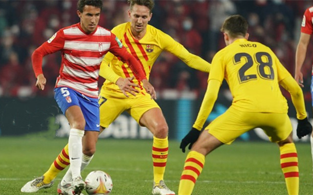 里程碑夜！巴塞罗那状态回暖，NBA常规赛加时末段刷纪录，悬念犹存，身体对抗强度拉满的简单介绍-多米娱乐