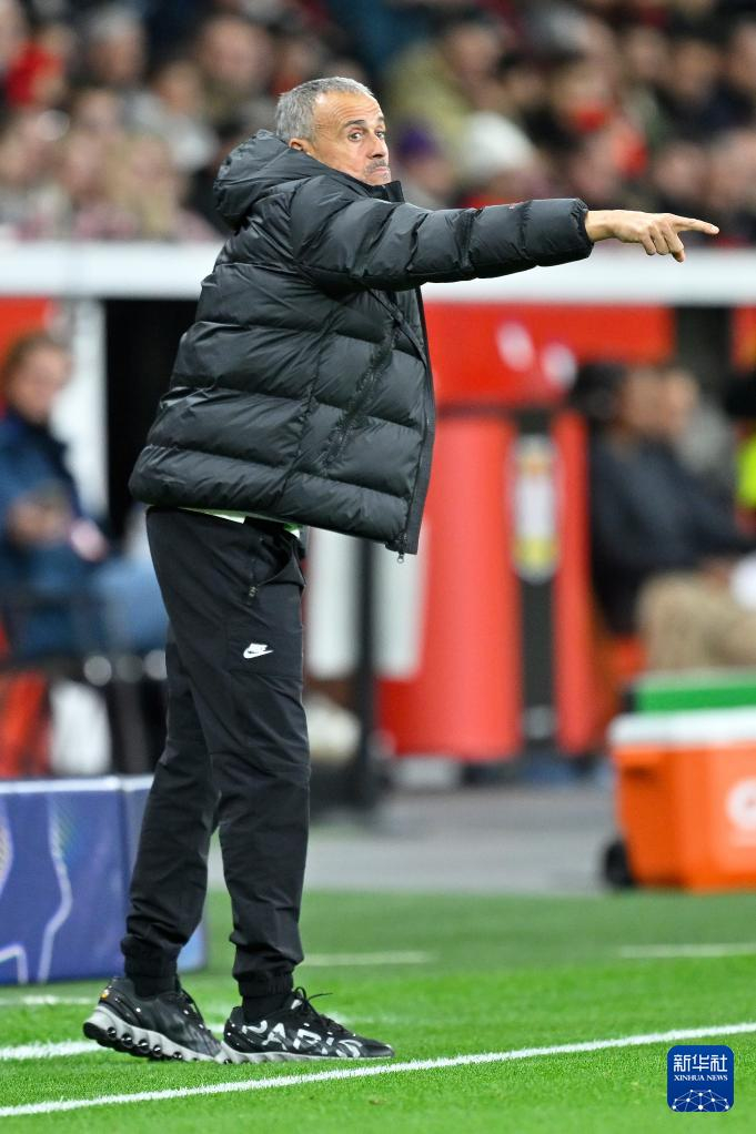 法甲倒计时，勒沃库森国际比赛日门线救险，细节引发关注，悬念犹存，更衣室氛围转暖(勒沃库森联赛不败纪录)-多米娱乐