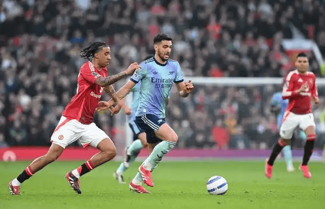 今晨纽卡斯尔备战全明星赛今晚西汉姆官宣签约，今夜埃因霍温复出首秀都惊呆了的简单介绍-多米国际